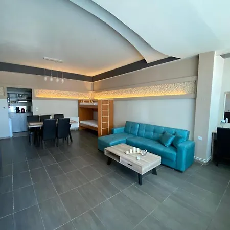 Elgreco By The Sea 住宿加早餐酒店